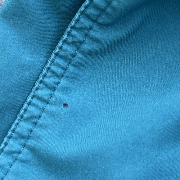 Vuori Men’s Trail Shorts 8” Lined Teal Aqua Blue Size Small Performance READ - Picture 4 of 9